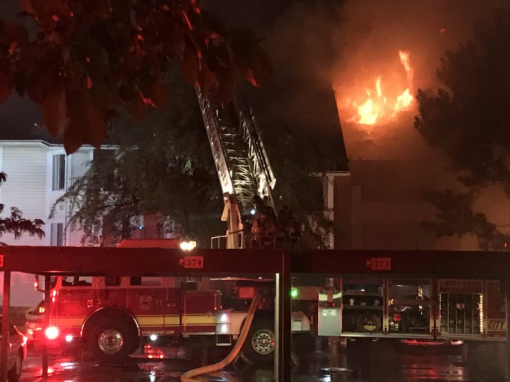 Shocking Images: Large Fire Destroys Historic Salt Lake City Complex. - udmkake