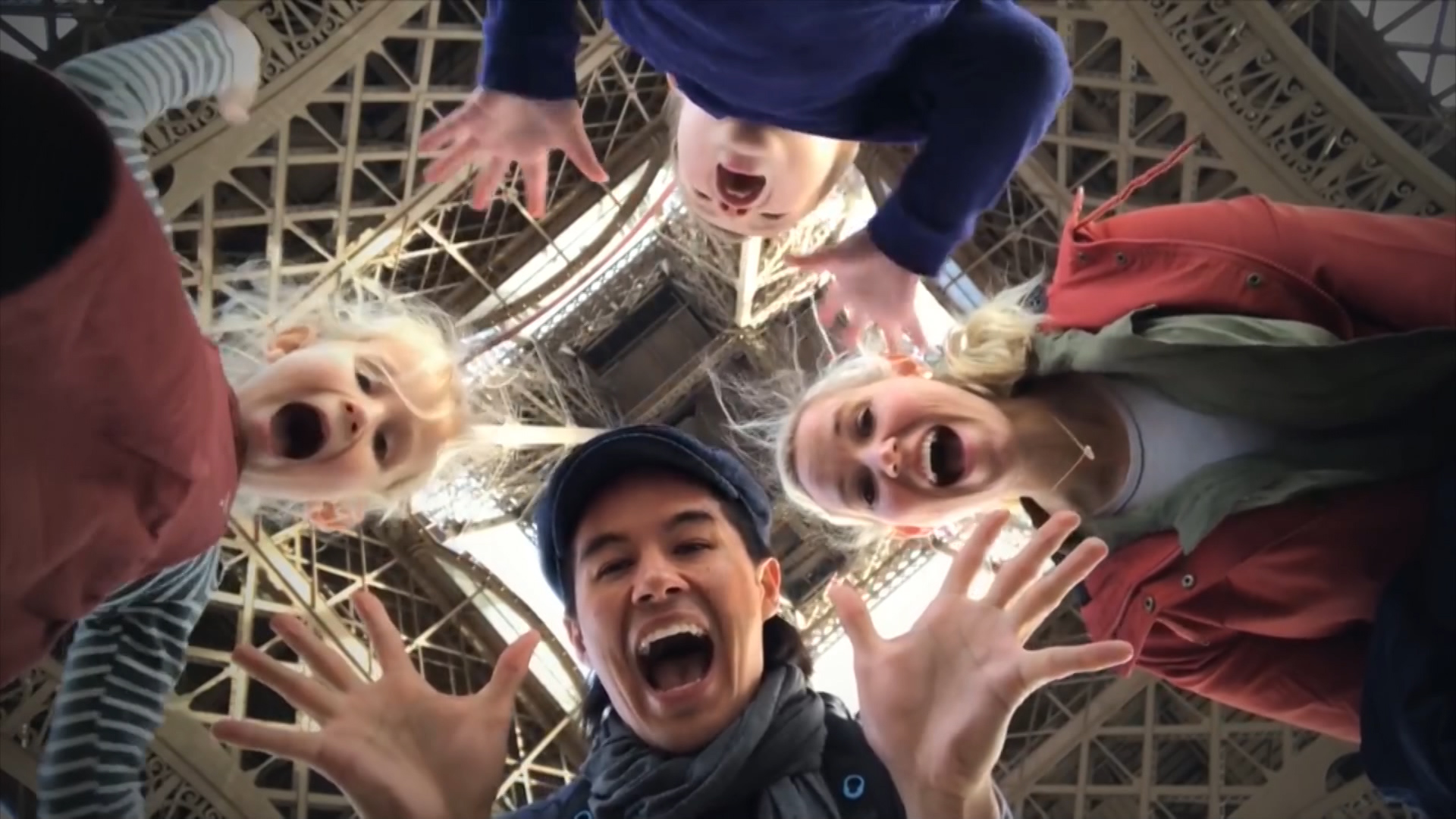 After Traveling the World, The Bucket List Family Finds a New Home in Hawaii