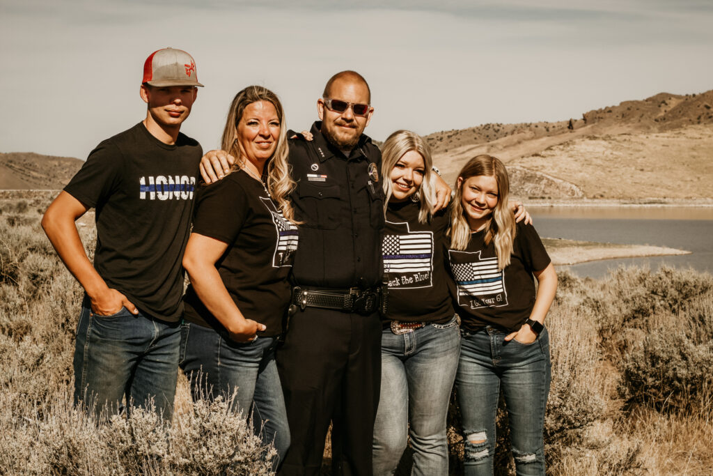 Mike Berg puts his arms around his wife Melinda, and his three kids: Madison, Mason and Makenna. After starting therapy a year and a half ago, his family said they’ve grown closer to each other, adding that their dad comes home from work much happier than he used to. (Mike Berg)