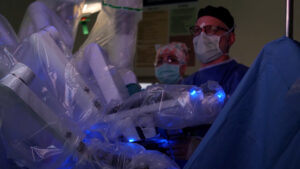 Lucy was used only to remove Jessie's donated kidney. Lucy leaves minimal scarring. (Ken Fall/KSL TV)