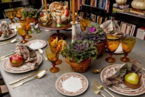 Part of the package -- getting tips to set a memorable dining table for Thanksgiving. (Booking.com)