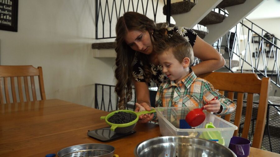Melodie Jensen is passing her thirst for knowledge on to her three kids through a practice called Inquiry-Based Learning. (KSL TV)