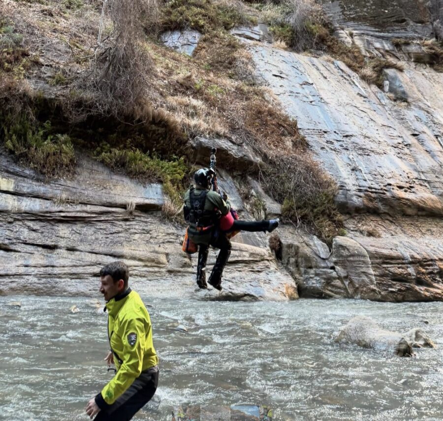 Rescue personnel lift an injured hiker out of the Narrows in Zion National Park on March 2, 2025. (Hurricane Fire Department)