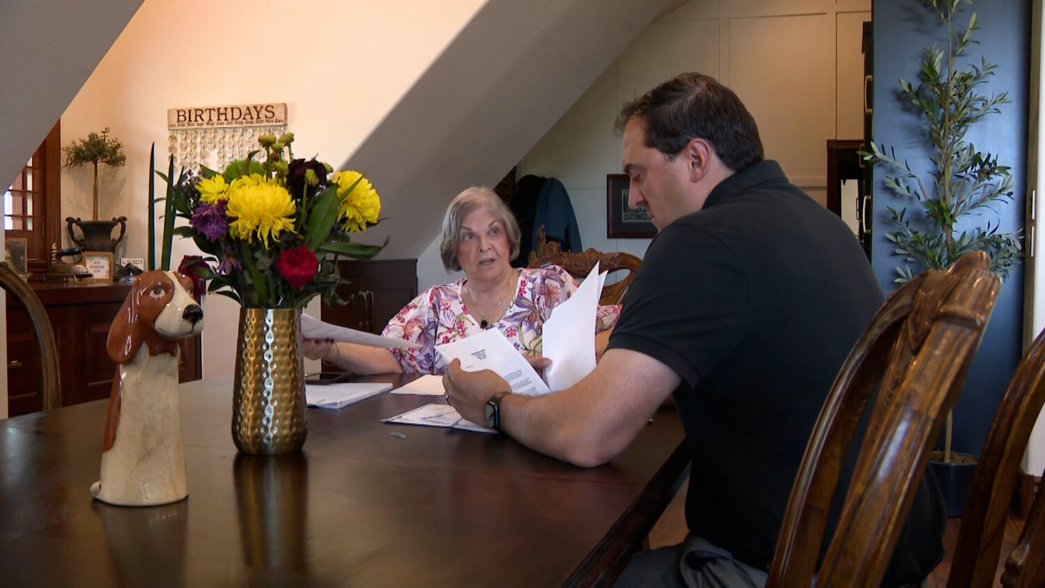 Shirley England explains to KSL's Matt Gephardt why she believes she's owed a refund from a timeshare exit company. (Mark Less, KSL TV)