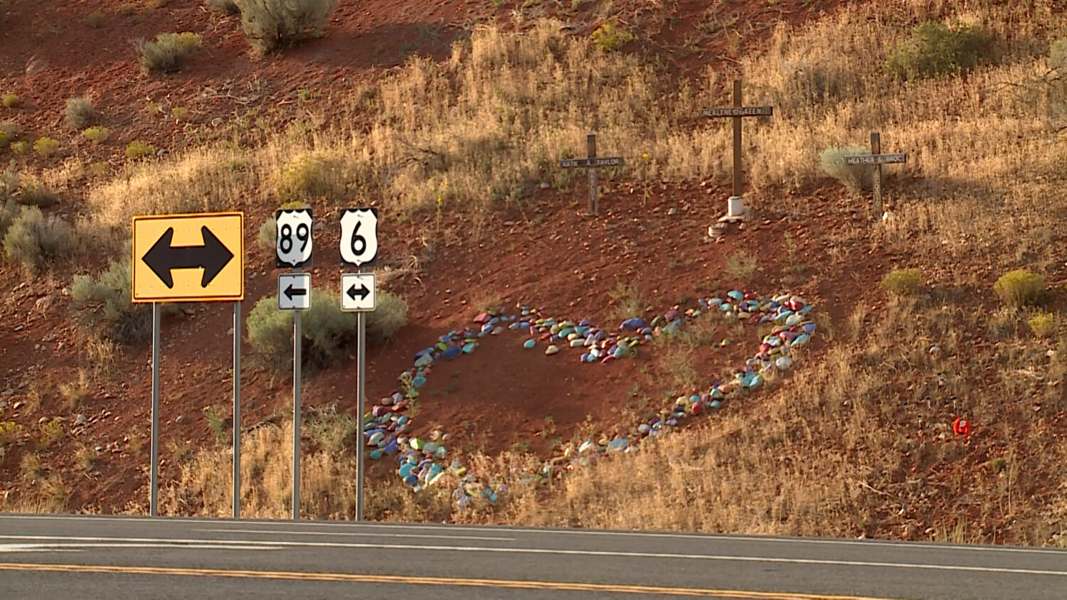 Crosses alongside U.S. Highway 6 in Spanish Fork Canyon are pictured on Thursday, Aug. 14, 2025. (Jason Hammer, KSL TV)