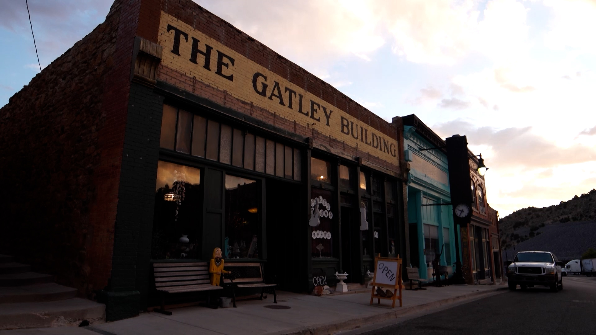 The outside of The Gately Building in Eureka where a woman says three spirits is haunting the store. (KSL TV)