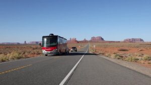 RV drives through southern Utah. (Mike and Jennifer Wedland)