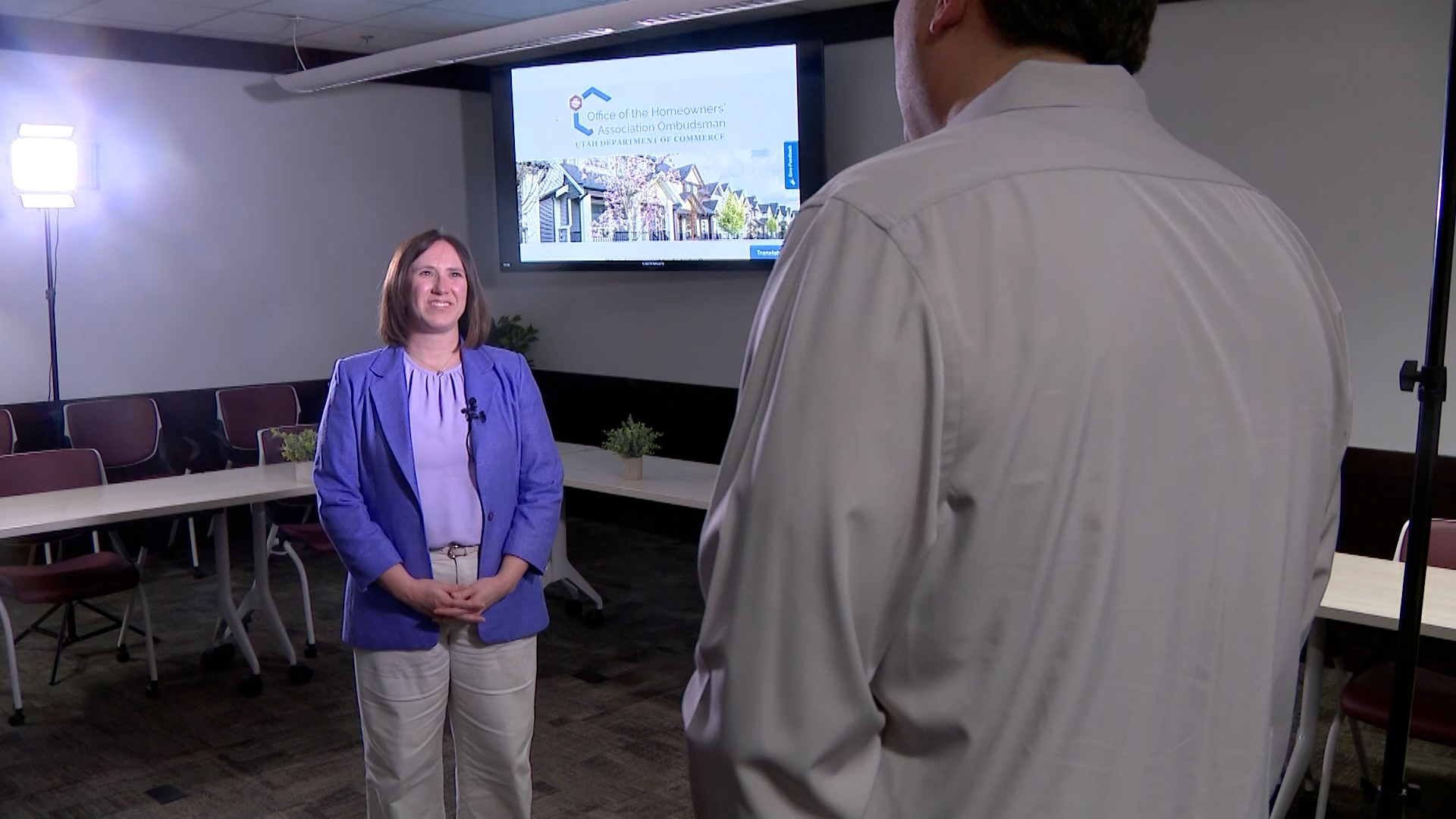 Edwina Greene shows KSL's Matt Gephardt showing her $1,000 was transferred to her former bank. (John Wilson, KSL)
