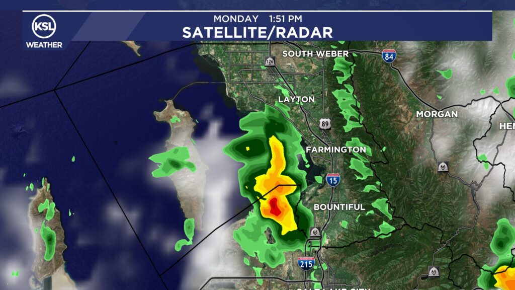 Weather radar shows the pyrocumulus cloud forming over Davis County as 1500 acres are under a controlled burn. (Weather radar)