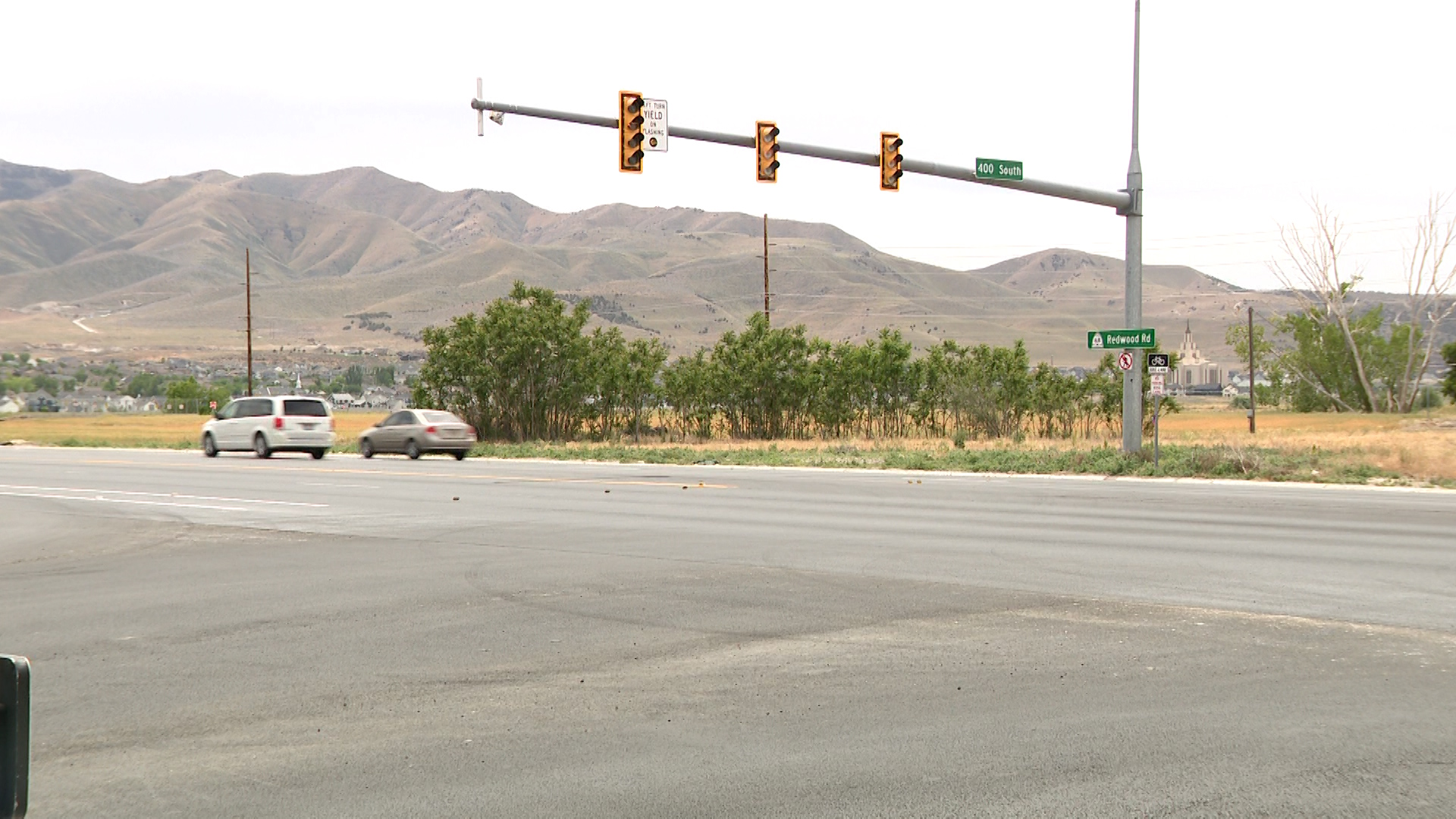 An intersection in Saratoga Springs is pictured on Monday, June 8, 2026. (Greg Anderson, KSL)